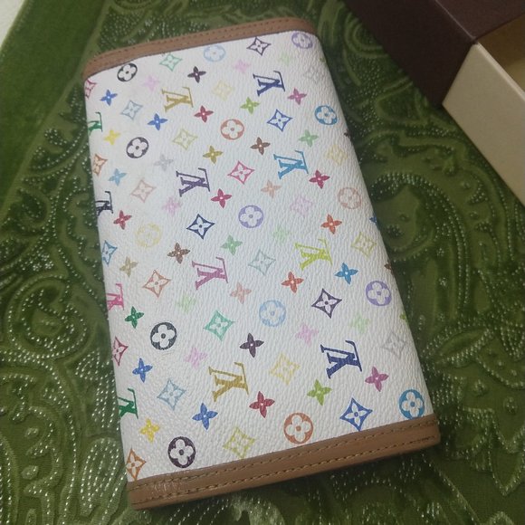 Louis Vuitton Multicolor International Wallet - Picture 4 of 16
